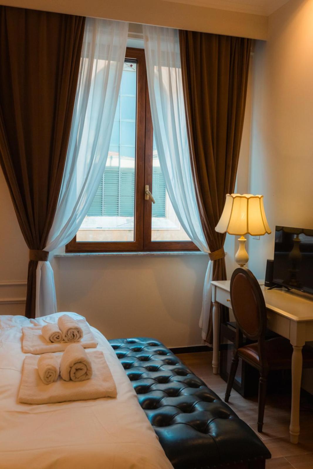 Modi Hotel Livorno Exterior photo